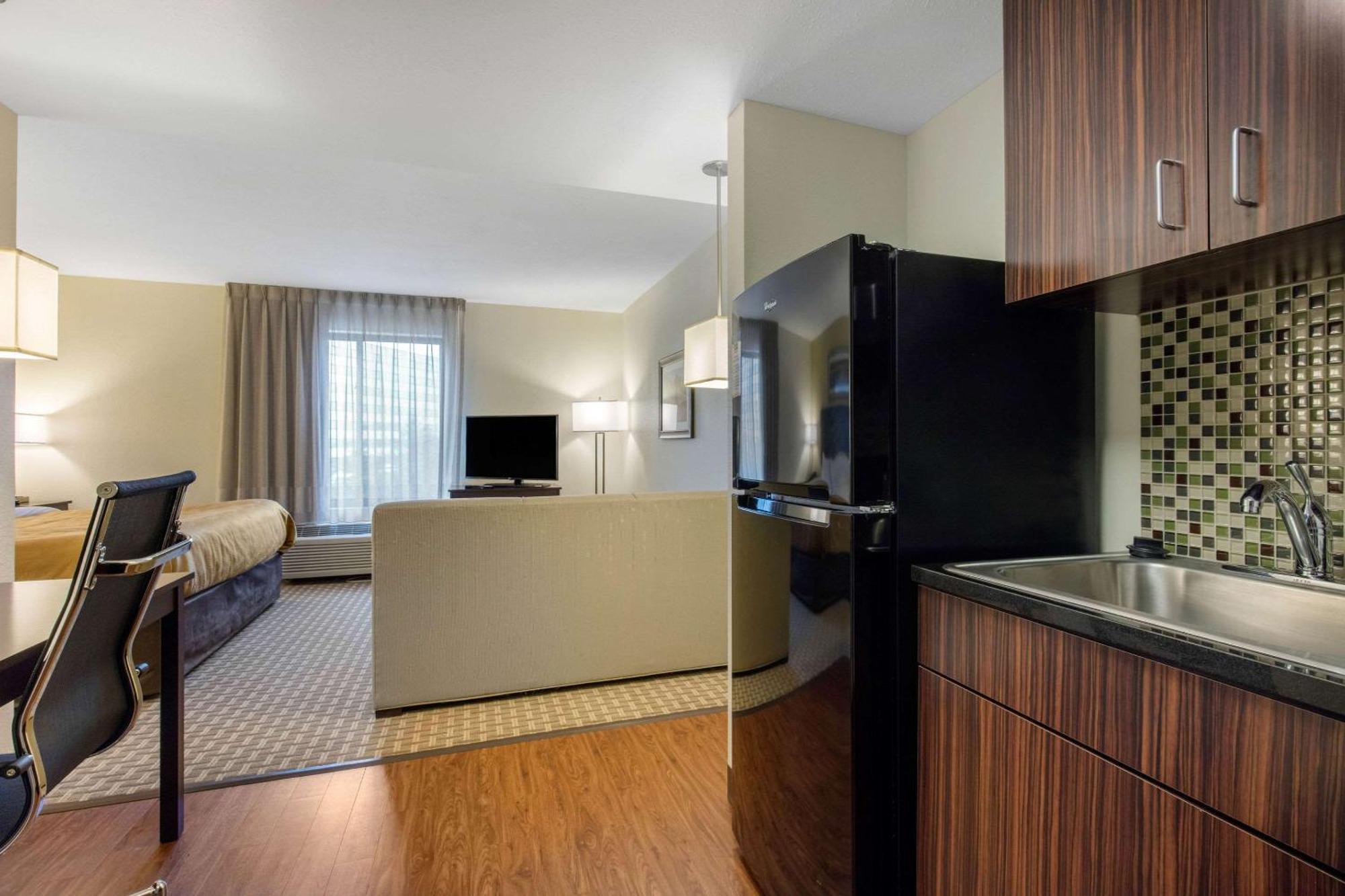 เมนสเตย์ สวีท เซนต์หลุยส์ - แอร์พอร์ต Hotel บริดจ์ตัน ภายนอก รูปภาพ
